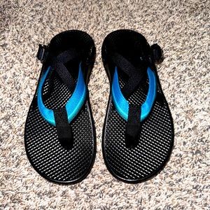 Chaco Hipthong EcoThread Sandals Women’s Size 7 (Blue/Black)